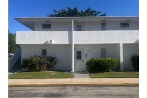 141 W West Court, Royal Palm Beach, FL 33411 - MLS#R11124569