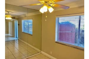 2124 Sherwood Forest Boulevard 35, West Palm Beach, FL 33415 - MLS#R11124607