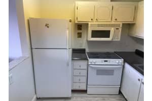 400 Village Green Circle 304, Palm Springs, FL 33461 - MLS#R11124610