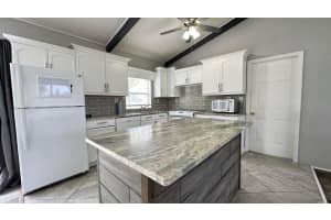 717 SW Curry Street, Port Saint Lucie, FL 34983 - MLS#R11124644