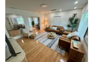 642 N Oak Street, Boynton Beach, FL 33435 - MLS#R11124666