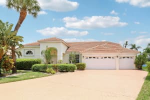 188 Cove Road, Greenacres, FL 33413 Sold 12/08/25