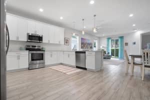 1033 Mango Drive, Delray Beach, FL 33444 Sold 10/27/25