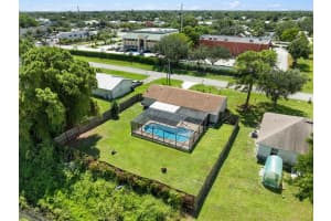 213 SW Chapman Avenue, Port Saint Lucie, FL 34984 - MLS#R11124835