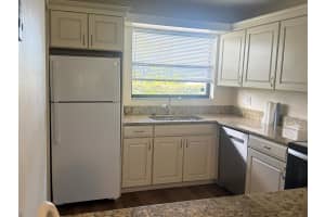 1270 SE Parkview Place B3, Stuart, FL 34994 - MLS#R11124837