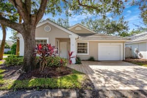 15 Admirals Court, Palm Beach Gardens, FL 33418 - MLS#R11124849