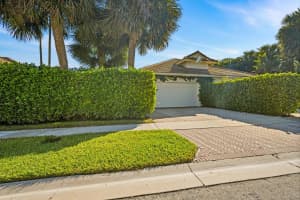 2940 Twin Oaks Way, Wellington, FL 33414 - MLS#R11124862