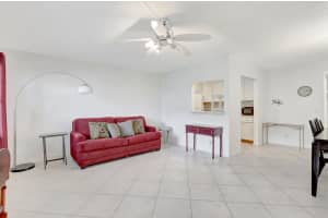 549 Fanshaw N, Boca Raton, FL 33434 - MLS#R11124864