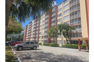 1780 NE 191st Street 608-2, Miami, FL 33179 - MLS#R11124877