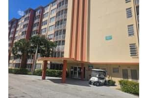 1780 NE 191st Street 608-2, Miami, FL 33179 - MLS#R11124877