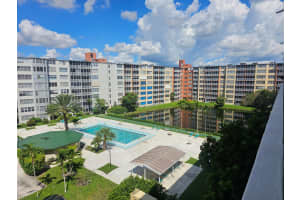 1780 NE 191st Street 608-2, Miami, FL 33179 - MLS#R11124877