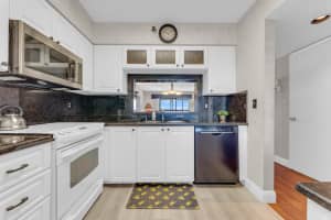 7260 Kinghurst Drive 508, Delray Beach, FL 33446 Sold 01/16/26