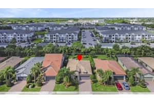 564 SE Monet Drive, Port Saint Lucie, FL 34984 - MLS#R11124909