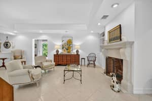 4 Rio Vista Drive, Sewalls Point, FL 34996 Sold 12/12/25