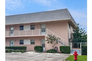 18081 SE Country Club Drive 30-300, Jupiter, FL 33469 Sold 12/01/25