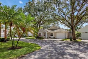 15 Admirals Court, Palm Beach Gardens, FL 33418 Sold 01/07/26