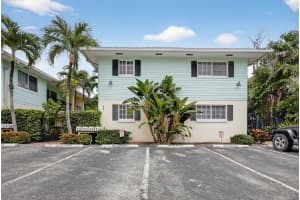 49 SE 7th Avenue 3, Delray Beach, FL 33445 - MLS#R11124997