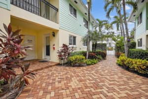 49 SE 7th Avenue 3, Delray Beach, FL 33445 - MLS#R11124997