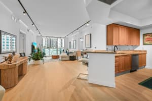 350 2nd Street, Fort Lauderdale, FL 33301 - MLS#R11125009