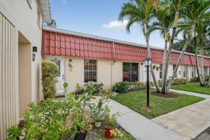 638 Marlboro Oval 638, Lake Worth, FL 33467 - MLS#R11125017