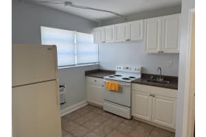 3300 Broadway Avenue 11, West Palm Beach, FL 33407 - MLS#R11125024