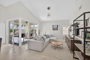 31 Windsor Lane, Palm Beach Gardens, FL 33418 - MLS#R11125050