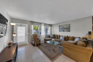 5 Newport A, Deerfield Beach, FL 33442 - MLS#R11125077