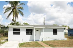 2317 NW 15th Court, Fort Lauderdale, FL 33311 - MLS#R11125092