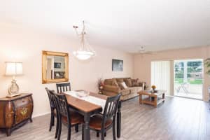 125 Lake Evelyn Drive, West Palm Beach, FL 33411 - MLS#R11125099