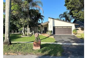 1620 NW 118th Avenue, Pembroke Pines, FL 33026 - MLS#R11125135