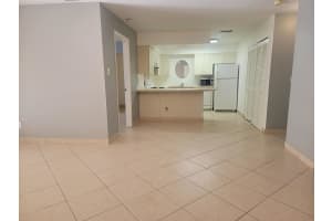 109 SE Village Drive 109, Port St Lucie, FL 34952 - MLS#R11125143