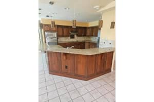 382 SE Naranja Avenue, Port St Lucie, FL 34983 - MLS#R11125147