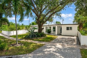 2298 NE 4th Avenue, Boca Raton, FL 33486 - MLS#R11125174