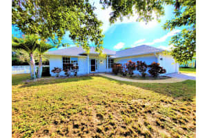 147 S 19th Circle SW, Vero Beach, FL 32962 Sold 02/02/26