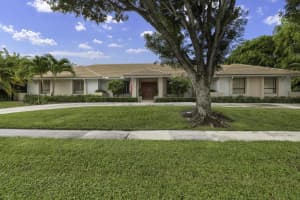 2812 Embassy Drive, West Palm Beach, FL 33401 - MLS#R11125189
