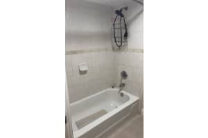 1733 Village 110 Boulevard 110, West Palm Beach, FL 33409 - MLS#R11125194