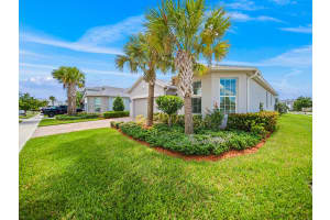 10550 SW Captiva Drive, Port St Lucie, FL 34987 - MLS#R11125202