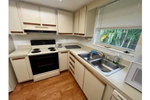 658 6th Court, Boynton Beach, FL 33435 - MLS#R11125222