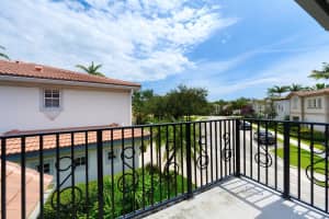 198 Evergrene Parkway 198, Palm Beach Gardens, FL 33410 - MLS#R11125236