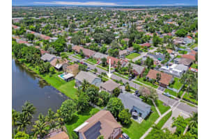 9610 Dunhill Dr, Miramar, FL 33025 - MLS#R11125265