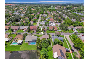 9610 Dunhill Dr, Miramar, FL 33025 - MLS#R11125265