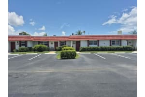 5800 W Fernley Drive 30, West Palm Beach, FL 33415 - MLS#R11125278
