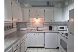 5800 W Fernley Drive 30, West Palm Beach, FL 33415 - MLS#R11125278