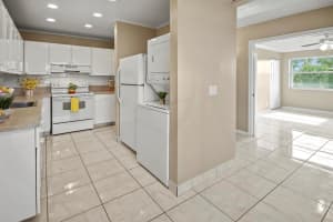 1421 NW 20th 204 Avenue 204, Delray Beach, FL 33445 - MLS#R11125296