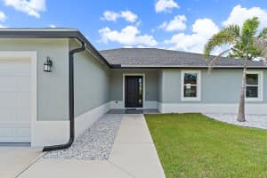5515 NW Downs Street, Port Saint Lucie, FL 34986 - MLS#R11125367