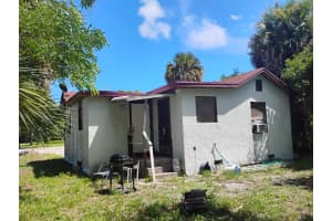 619 N 9th N Street, Fort Pierce, FL 34950 - MLS#R11125379