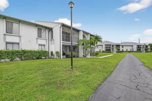 1002 Green Pine Boulevard C2, West Palm Beach, FL 33409 Sold 11/20/25