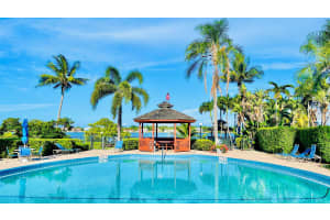 7030 Half Moon Circle 121 Hypoluxo, FL 33462 - Off Market