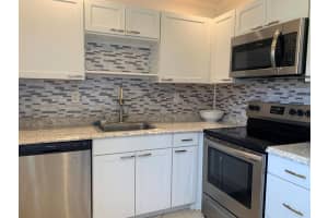 82 Normandy B, Delray Beach, FL 33484 - MLS#R11125447
