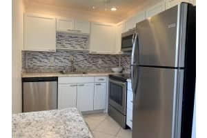 82 Normandy B, Delray Beach, FL 33484 - MLS#R11125447